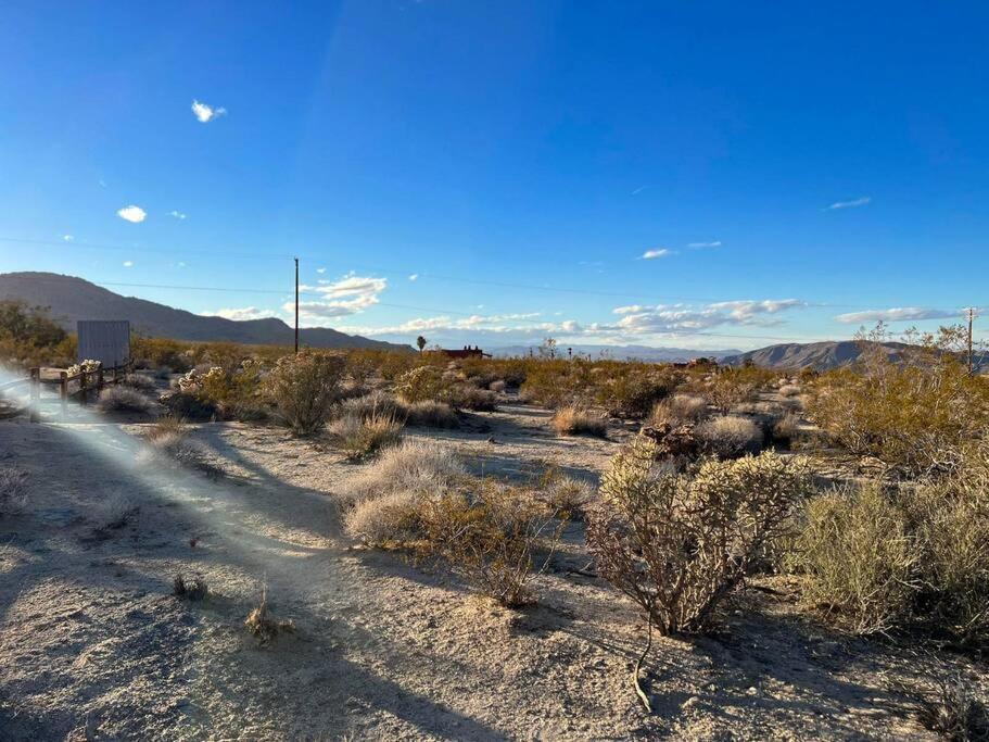 شقة Joshua Tree National Park - Cozy Palms Getaway تونتي ناين بالمز المظهر الخارجي الصورة